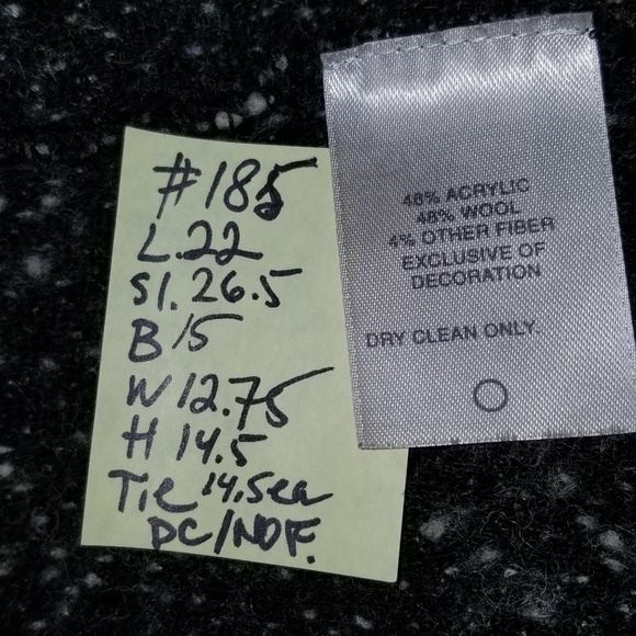 185 NWOT grey boucle Classiques Entier XS cardigan - Picture 13 of 13